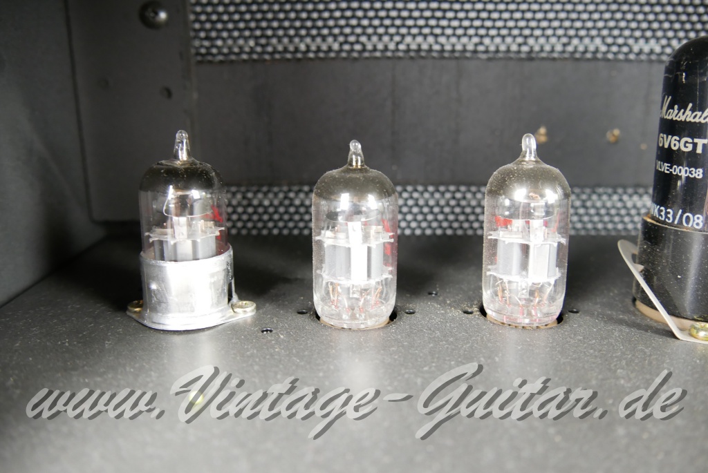 img/vintage/5926/ Marshall_Haze_15_Head_India_black_2009-011.JPG